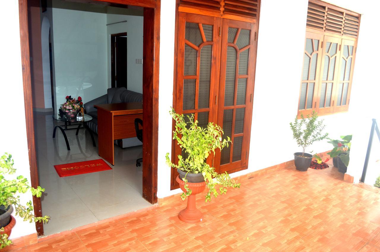 Golden Town Hotel Tangalle Εξωτερικό φωτογραφία